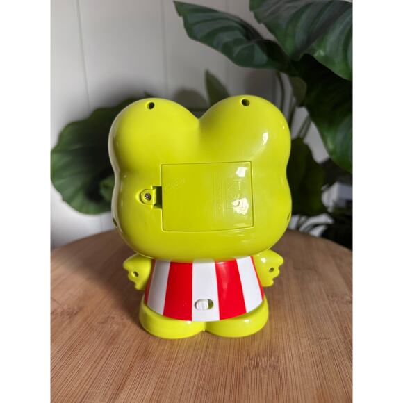 Hello Kitty Keroppi Dancing Figure Frog - Picture 5 of 8